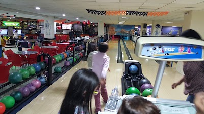 Photos of BOWLING CEDRITOS 151