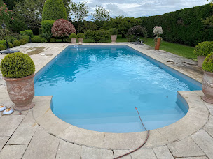 Photo n°5 de MB5 Piscine à Vergigny (Piscine)