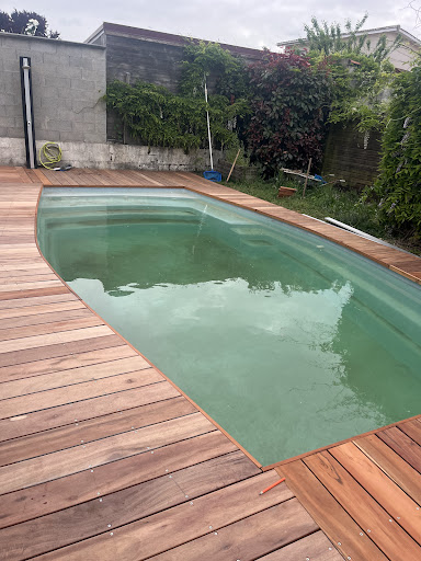 Photo de Baaaam Construction : Terrasse en Bois & Piscine à Bordeaux | Spécialiste Aménagement Extérieur à Gradignan (33170)