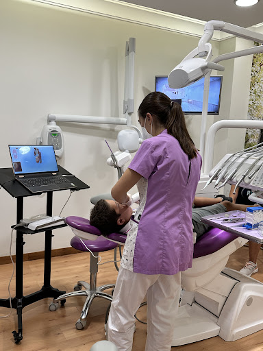 Clínica Dental Téllez & Fernández