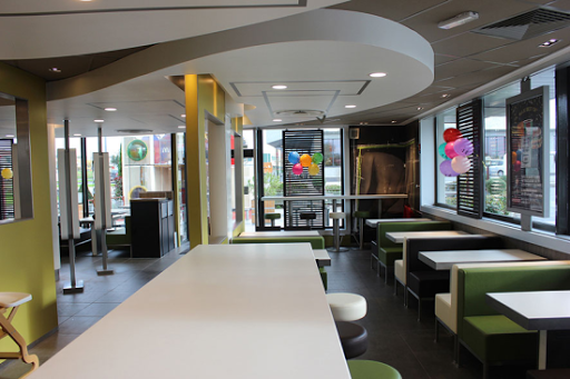 Photo 9 - Burger King