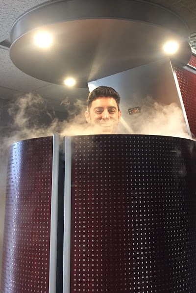 Peak Cryotherapy and Massage