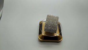 Photo n°20 de Strass & Paillettes à Wingles (Boutique d'articles de mode)