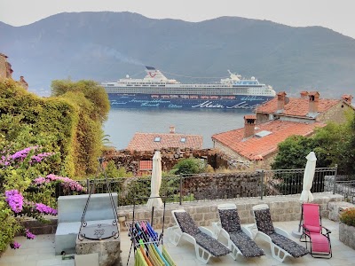 Photos of GuestHouse Mrshe Palace