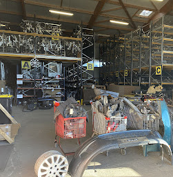 Photo n°7 de Top Auto SARL à Cerizay (Magasin de pièces de rechange automobiles)