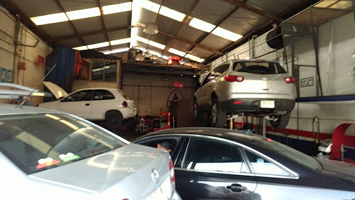 Servicio para Autos "Multillantas del Norte" Gallery - Mexico