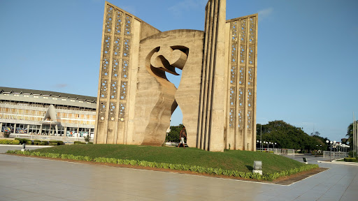 Monument De L Independance Lome Destimap Destinations On Map