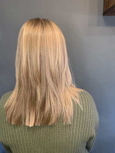 Hair at number 20 - Thumbnail