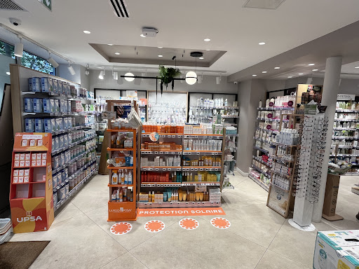 SELARL PHARMACIE LOUGUET