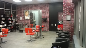 Photo n°5 de Art Coiffure par Géraldine à Sainte-Maure-de-Touraine (Salon de coiffure)