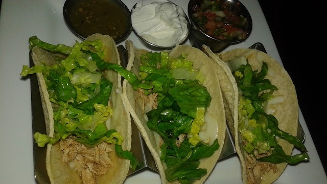 Mad River Bar & Grille
