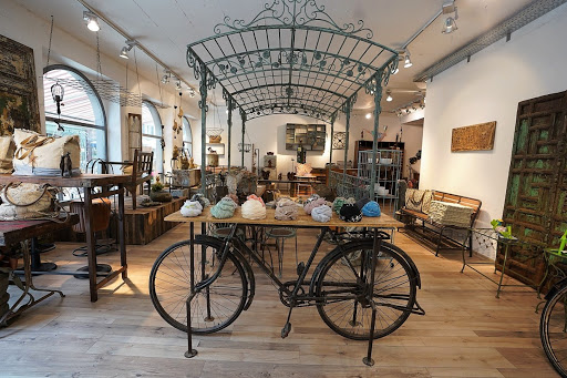 unikat45 - Vintage Möbel und Deko in der Altstadt Gallery - Germany