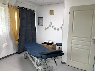 Photo n°2 de EI VALLOIS Doriane Ostéopathe D.O à La Douze (Ostéopathe)