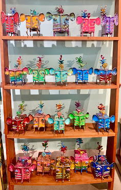 Show of Hands by null