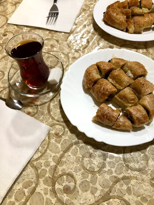 Mesken - Paris Börekçisi