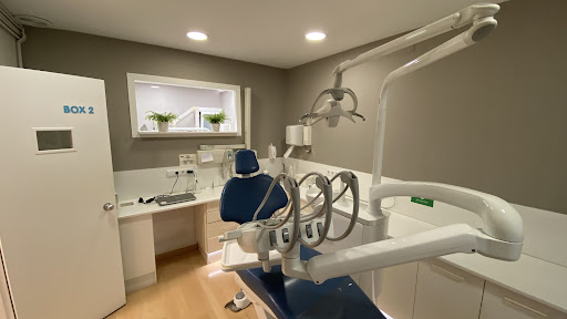 DENTALOGIC CLÍNICA DENTAL