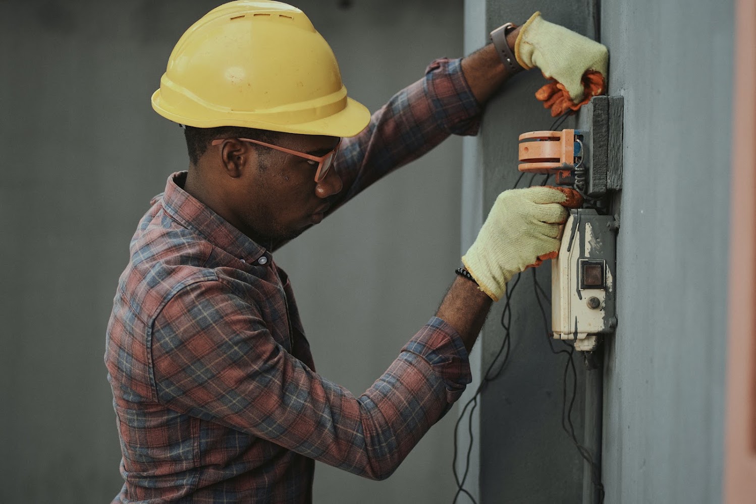 West Covina Electricians photo 2