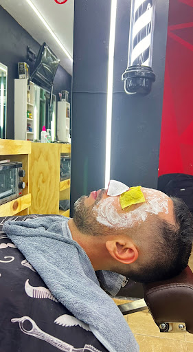 Buena Imagen Alta Gama Barber shop - Thumbnail