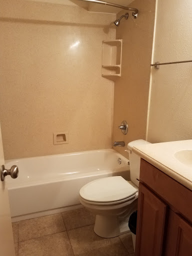 Country Club View Apartments - Thumbnail