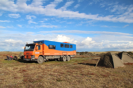 World Overlanders - Visual
