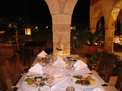 Elaki Restaurant