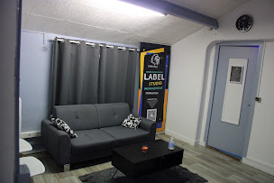 Photo n°3 de FEROS MUSIC EMPIRE à Argenteuil (Studio d'enregistrement)