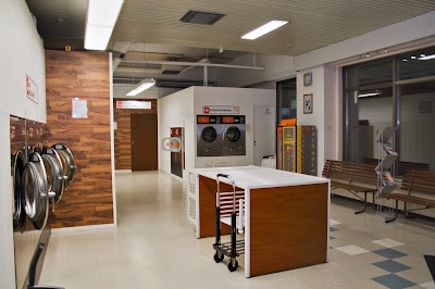 Photos of 24 Laundry