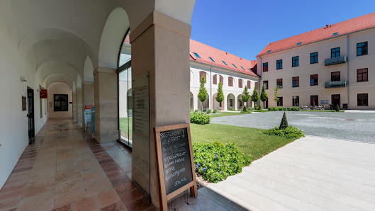 Gesundheitszentrum Thermenland Fabriksgasse 1/5, 8280 Fürstenfeld, Österreich