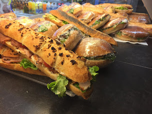 Photo n°7 de Boulangerie Patisserie Mignot Pascal à Anjou (Boulangerie)