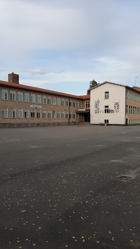 Tjärnaskolan