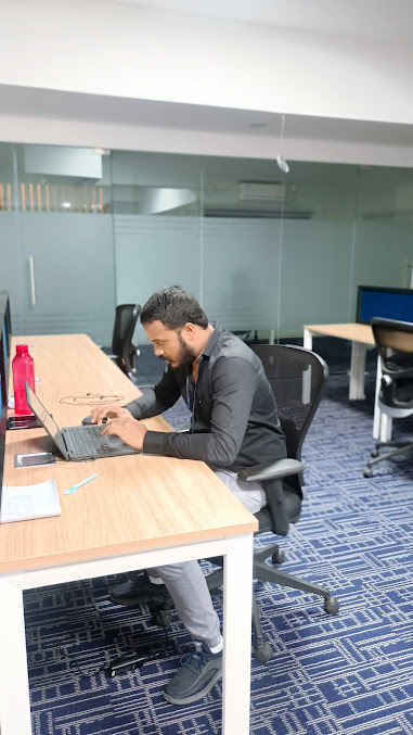 Af1qipm1smp6ticw L9pif1hjaoifouwzpdhl18sjxqj=s677 K No