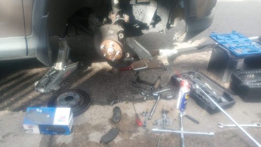 Taller mecánico Morales