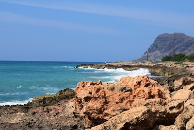 Kalanianaʻole Beach Park