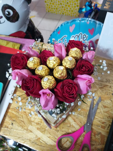 Apapachos Regalos, Globos y Envolturas - Thumbnail