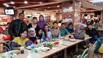 Photos of Farmers Market Gunung Sahari, Golden Truly