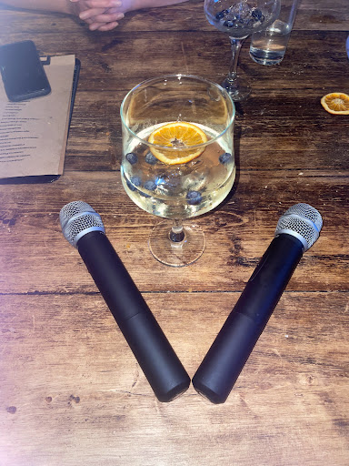 Tipsy Cows - Visual