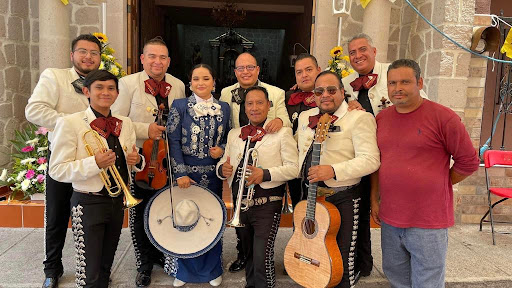 Mariachis en Puruandiro | El Mejor