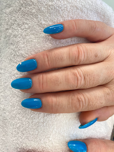 Miya Nails - Visual