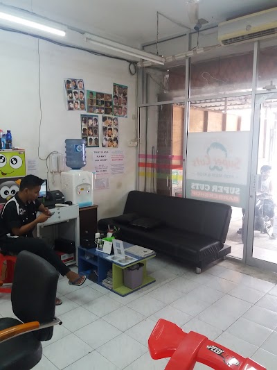 Photos of SUPER CUTS Barbershop