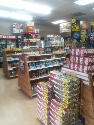 Smokeyz Discount Tobacco & Beer - Thumbnail