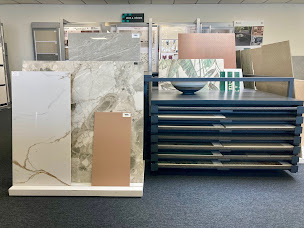 Photo n°8 de Annecy Sillingy Point.P Carrelage à Sillingy (Magasin d'outillage)