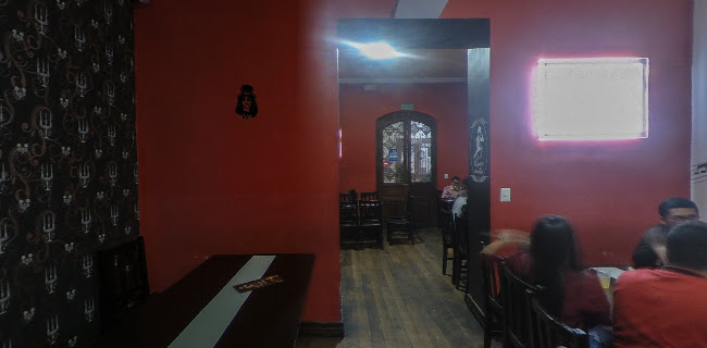 Teléfono de La Víspera del Chuchaqui