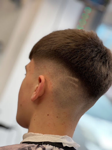 Top fade barber shop