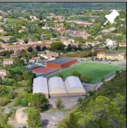 Photo n°2 de Tennis Club Les Vans à Les Vans (Moniteur de tennis)