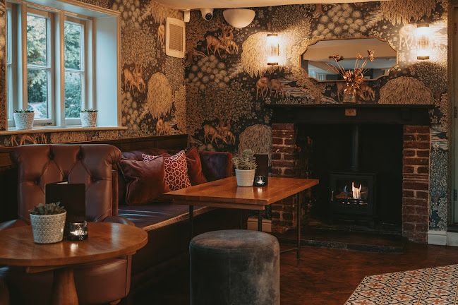 The Three Horseshoes Restaurant & Pub Radlett Phone number