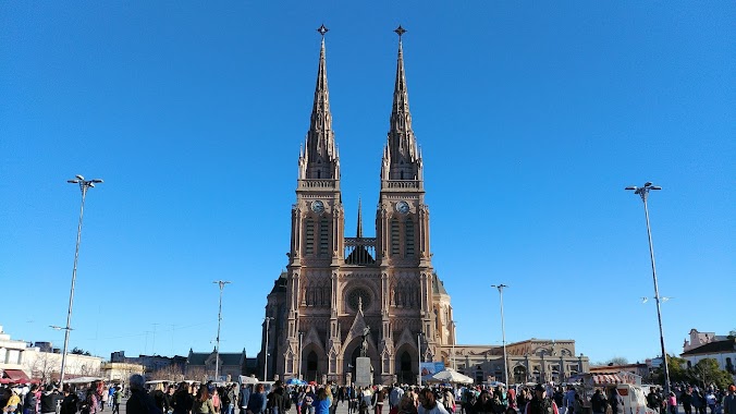 Plaza De Los Maestros, Author: Daniel Rocha