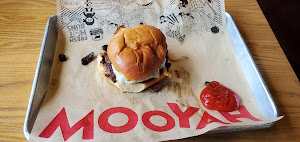 MOOYAH Burgers, Fries & Shakes photo