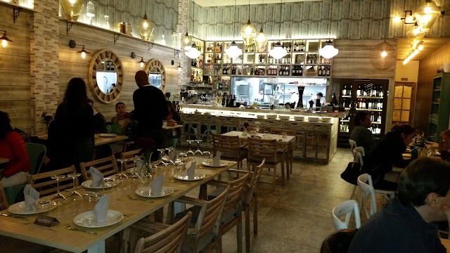 Restaurante Cala by Luis León