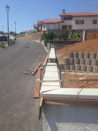 TRX construction - Thumbnail