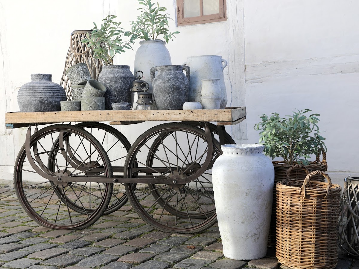 Isary Homeware & Gifts